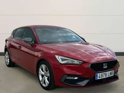 Käytetty Seat Leon FR 150 HP (110 kW) 2021 Punainen Viistoperä