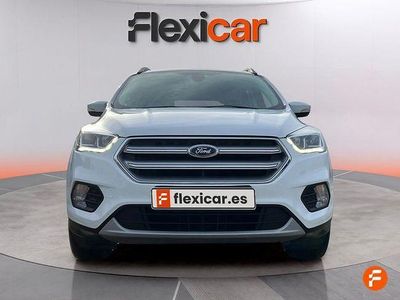 Usado Ford Kuga Trend+ 150 HP (110 kW) 2018 Branco SUV