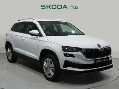 Nuevo Skoda Karoq Selection 116 CV (85 kW) 2026 Blanco SUV