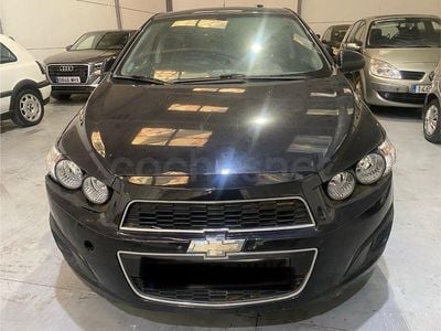 Usado Chevrolet Aveo LT 75 CV (55 kW) 2012 Negro Berlina