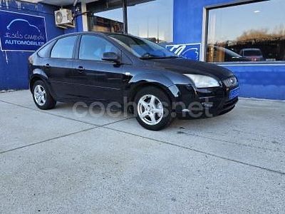 Negro Usado 2006 Ford Focus Trend Berlina | 3500 € (Caro)