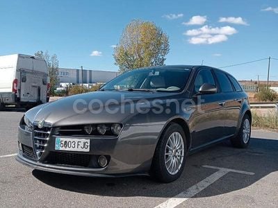 Alfa Romeo 159