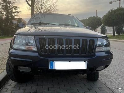 Usado Jeep Grand Cherokee Laredo 163 CV (119 kW) 2004 Azul SUV