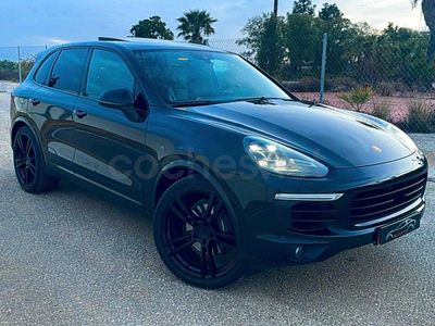 Usado Porsche Cayenne Platinum Edition 262 CV (192 kW) 2017 Negro SUV