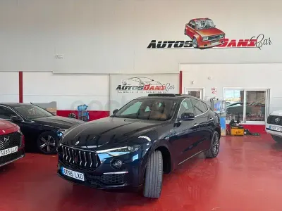 Usado Maserati Levante GT 330 CV (242 kW) 2022 Azul SUV