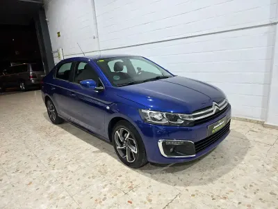 Usado Citroën C-Elysee I PureTech 83 CV (61 kW) 2019 Azul Berlina