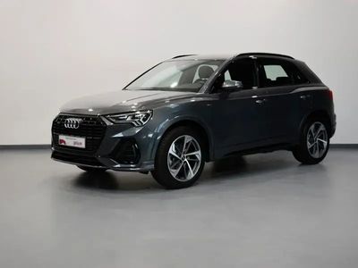 Gris/plata Usado 2025 Audi Q3 SUV | 48.990 € (Un poco caro)