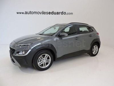 Usado Hyundai Kona 120 CV (88 kW) 2021 Gris / plata SUV