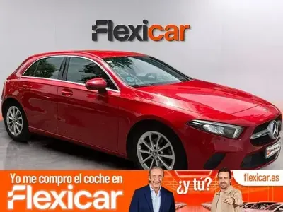 Usado Mercedes A180 116 CV (85 kW) 2020 Rojo Berlina