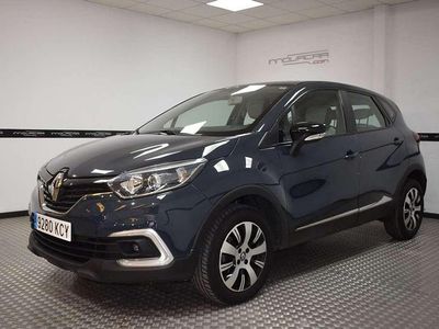 Usado Renault Captur Intens 90 CV (66 kW) 2017 Azul SUV
