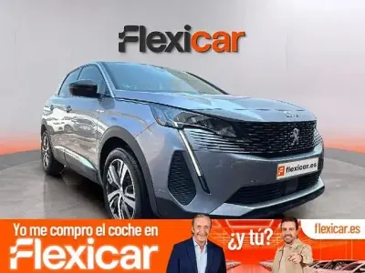 Usado Peugeot 3008 Active 136 CV (100 kW) 2024 Gris SUV