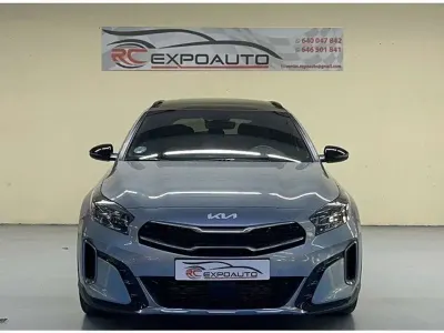 Usado Kia XCeed GT-Line 160 CV (117 kW) 2022 Gris SUV