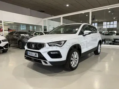 Usado Seat Ateca Style 116 CV (85 kW) 2022 Blanco SUV
