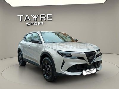 Usado Alfa Romeo Junior 136 CV (100 kW) 2025 Blanco SUV
