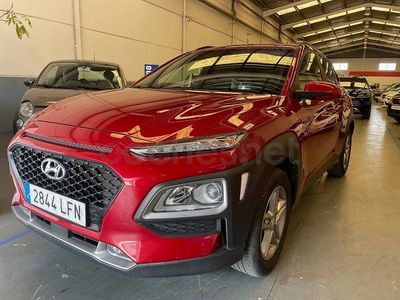 Usado Hyundai Kona 120 CV (88 kW) 2020 Granate SUV