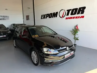 Usado VW Golf VII Advance 115 CV (84 kW) 2019 Negro Utilitario