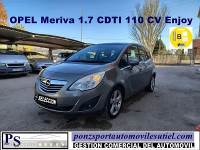 Usado Opel Meriva Cosmo 110 CV (80 kW) 2010 Beige Monovolumen