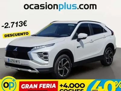 Usado Mitsubishi Eclipse Cross 188 CV (138 kW) 2025 Blanco SUV