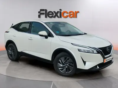Begagnad Nissan Qashqai Acenta 140 HK (102 kW) 2024 Vit SUV