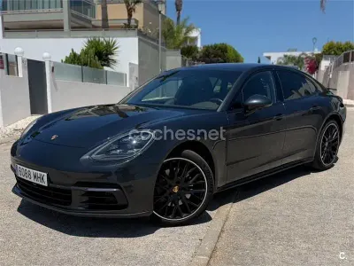Usado Porsche Panamera 4S 420 CV (308 kW) 2017 Gris / plata Utilitario