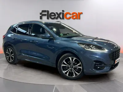 Usado Ford Kuga ST-Line 150 CV (110 kW) 2023 Gris SUV