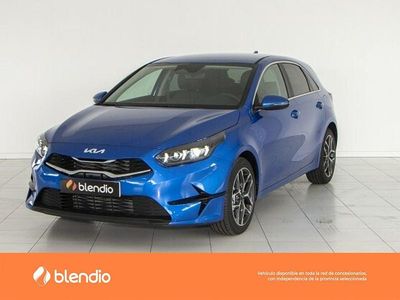 Usado Kia Ceed 120 CV (88 kW) 2022 Azul Utilitario