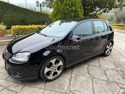VW Golf V