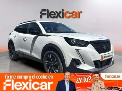 Usado Peugeot 2008 Allure 110 CV (80 kW) 2022 Azul SUV