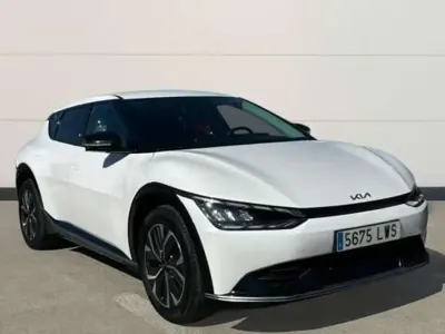 Käytetty Kia EV6 Air 125 kW (170 HP) 2022 Valkoinen Katumaasturi