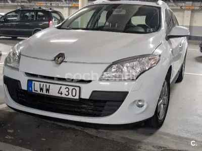 Usado Renault Mégane GrandTour Bose Edition 130 CV (95 kW) 2013 Blanco Familiar