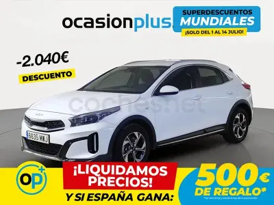 Usado Kia XCeed 100 CV (73 kW) 2024 Blanco SUV