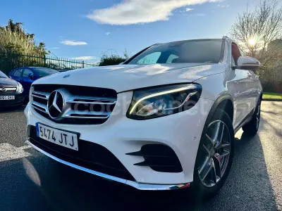 Usado Mercedes GLC220 AMG line 170 CV (125 kW) 2016 Blanco SUV