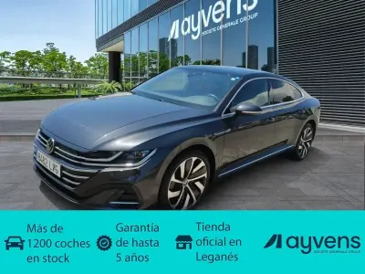 Usado VW Arteon R-line 218 CV (160 kW) 2021 Gris Berlina