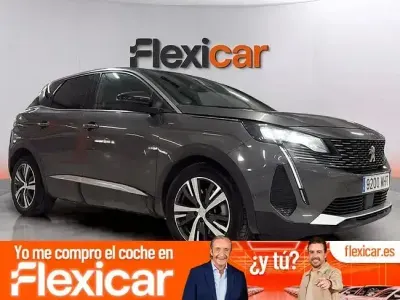 Usado Peugeot 3008 Allure 180 CV (132 kW) 2023 Gris SUV
