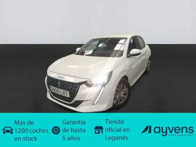 Usado Peugeot 208 Active 102 CV (75 kW) 2022 Blanco Utilitario
