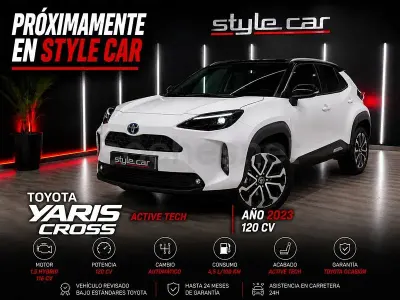 Usado Toyota Yaris Cross Active 116 CV (85 kW) 2023 Blanco SUV