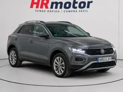 Usado VW T-Roc Life 150 CV (110 kW) 2022 SUV