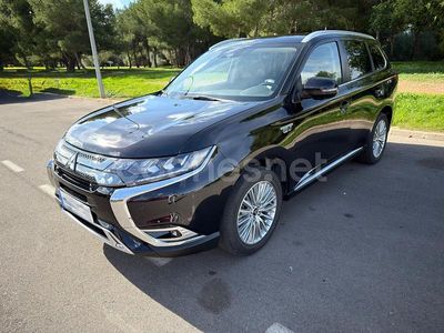 Mitsubishi Outlander P-HEV