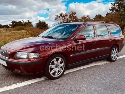 Granate Usado 2001 Volvo V70 Familiar | 4350 €