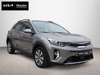 Gris Usado 2024 Kia Stonic SUV | 16.990 € (Precio justo)