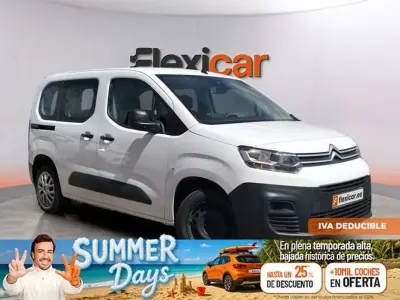 Usado Citroën Berlingo Live 102 CV (75 kW) 2022 Blanco Monovolumen