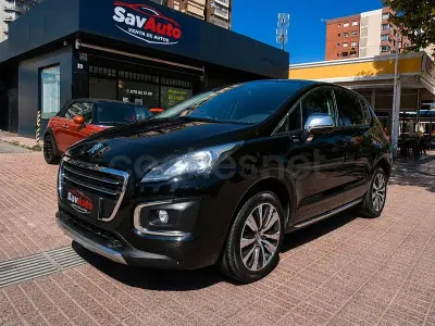 Usado Peugeot 3008 Style 131 CV (96 kW) 2016 Negro Berlina