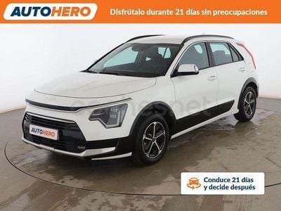 Blanco Usado 2025 Kia Niro SUV | 26.899 € (Precio justo)