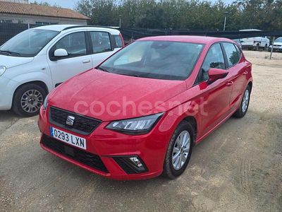 Usado Seat Ibiza Style 80 CV (58 kW) 2022 Rojo Berlina