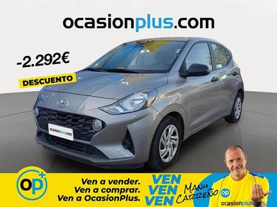 Usado Hyundai i10 67 CV (49 kW) 2022 Gris Utilitario