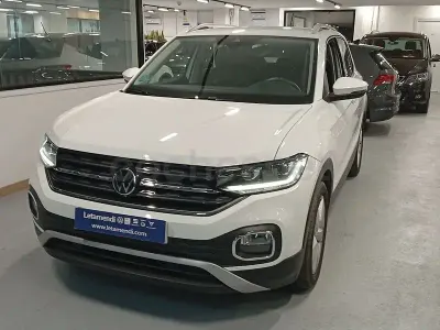 Usado VW T-Cross Sportline 110 CV (80 kW) 2022 Blanco SUV