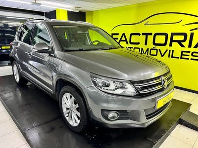 Usado VW Tiguan 140 CV (102 kW) 2012 Gris / plata SUV