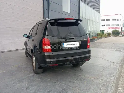 Usado SsangYong Rexton 165 CV (121 kW) 2006 Negro SUV