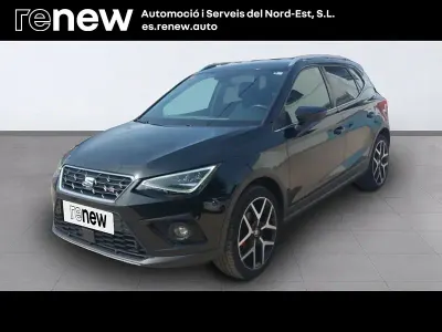 Usado Seat Arona Ecomotive 110 CV (80 kW) 2021 Negro SUV