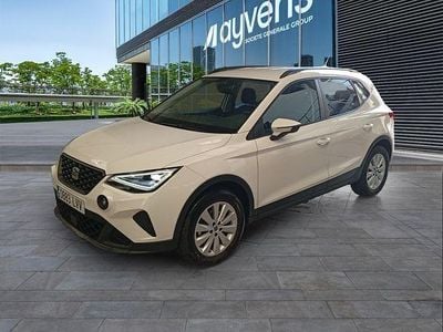 Usado Seat Arona Style 110 CV (80 kW) 2021 Blanco SUV